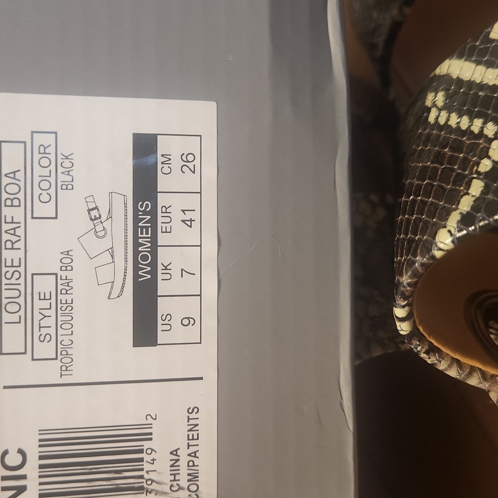 Ladies Vionic Snake Print Sandals - image 6